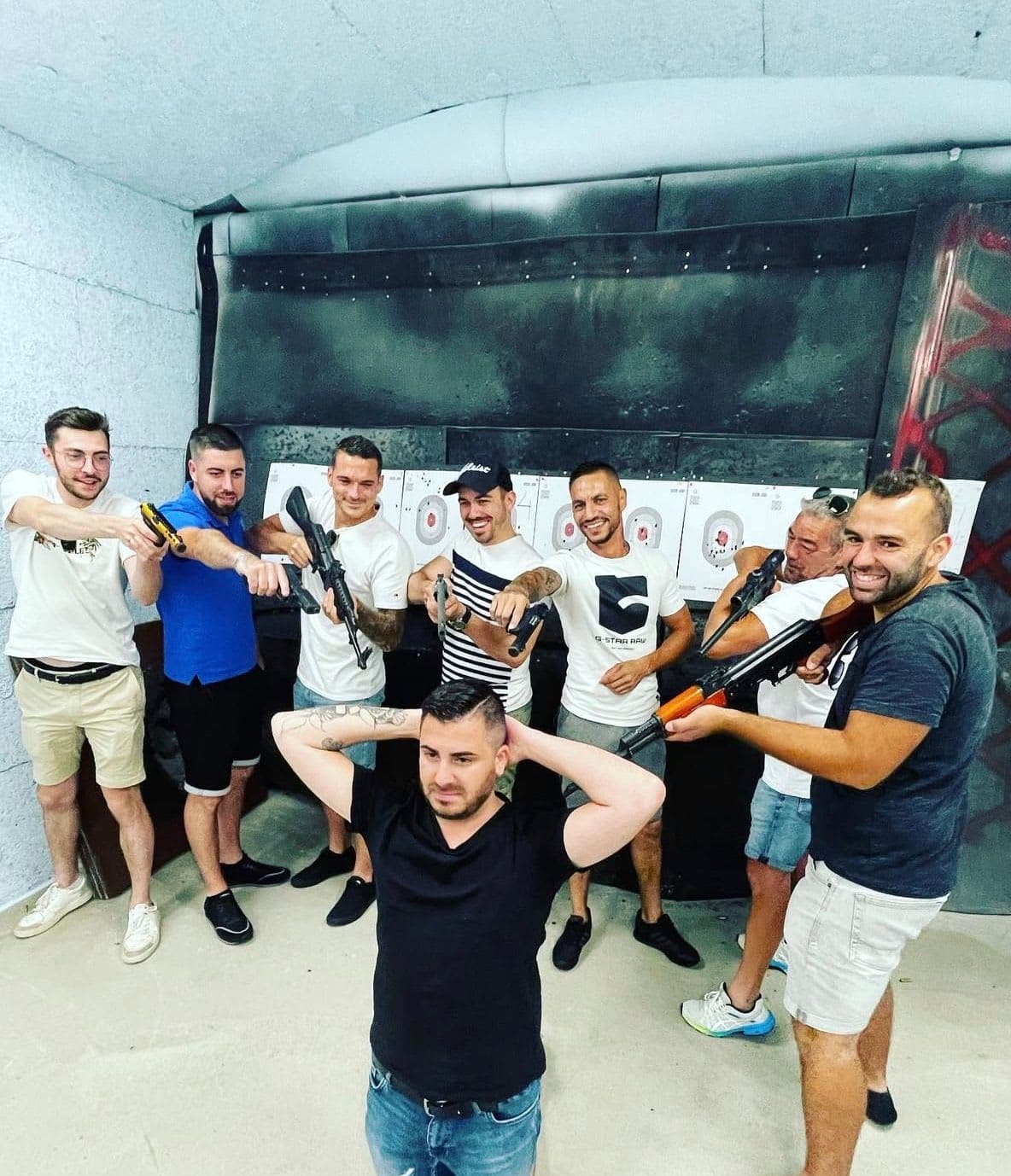 Session Privée Tir 7 Armes Budapest : Exclusivité Centre-Ville à 85€