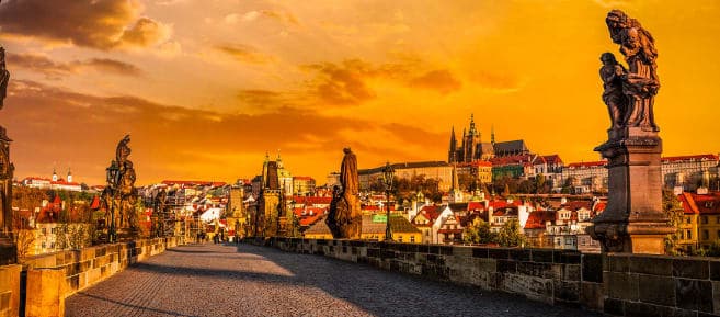 Guide de survie nocturne : Évitez les "Tourist Traps" de Prague en 2026